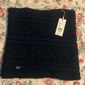NWT Vineyard Vines Knit Infinity Scarf/Cable pattern